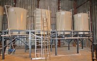 pyrolysis oil tanks